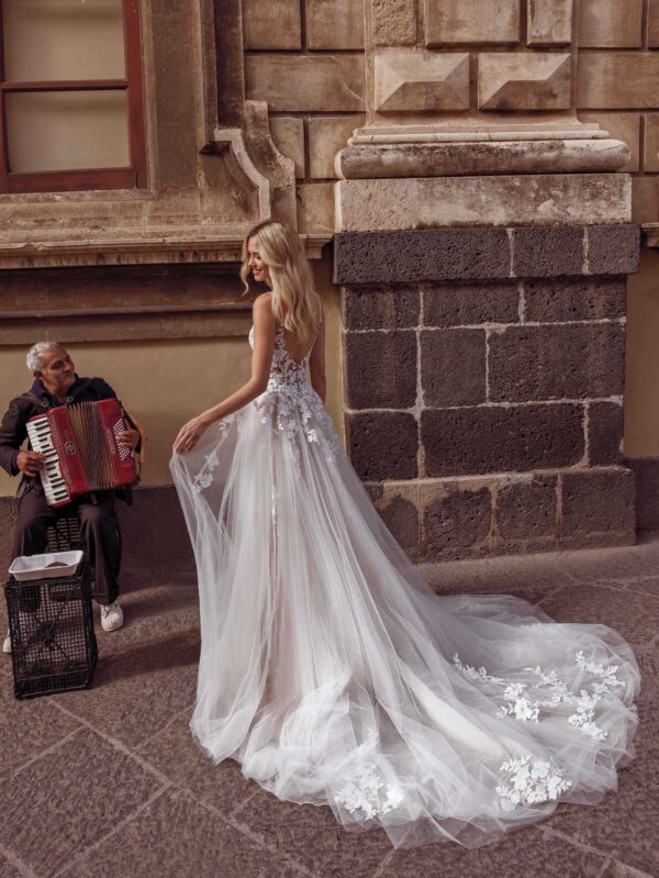 modecarachelb Modeca Rachel