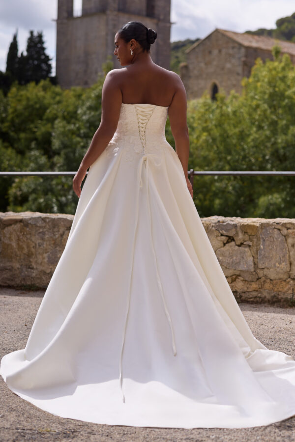 Tres chic 27322