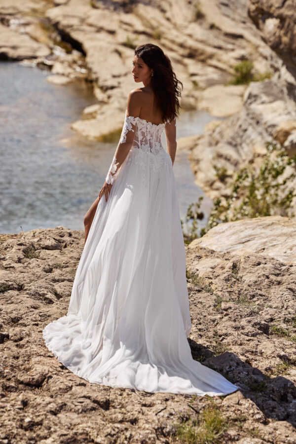 Tres chic 27406