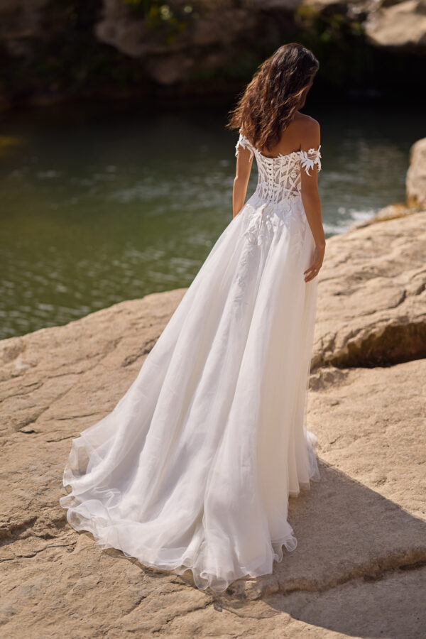 Tres chic 27419