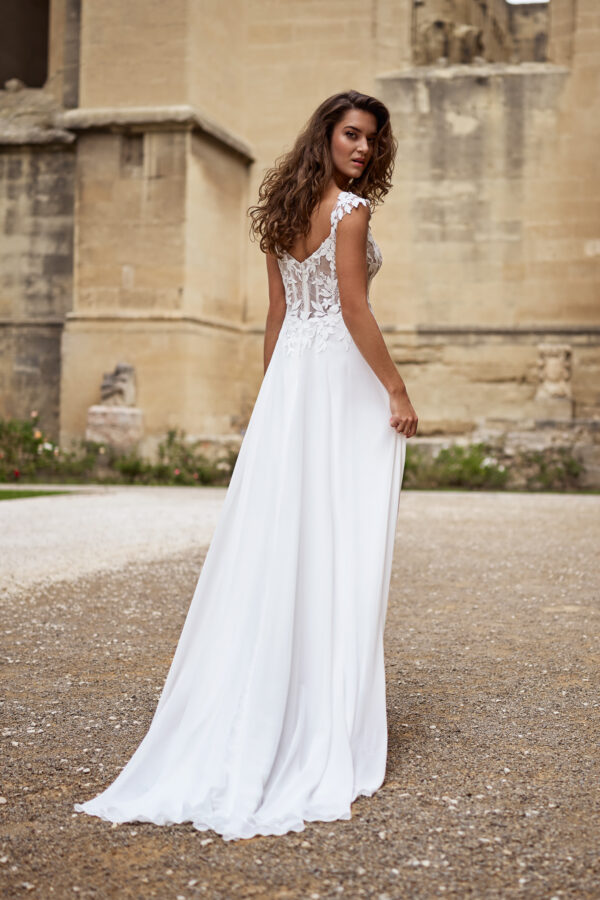 Tres chic 27610